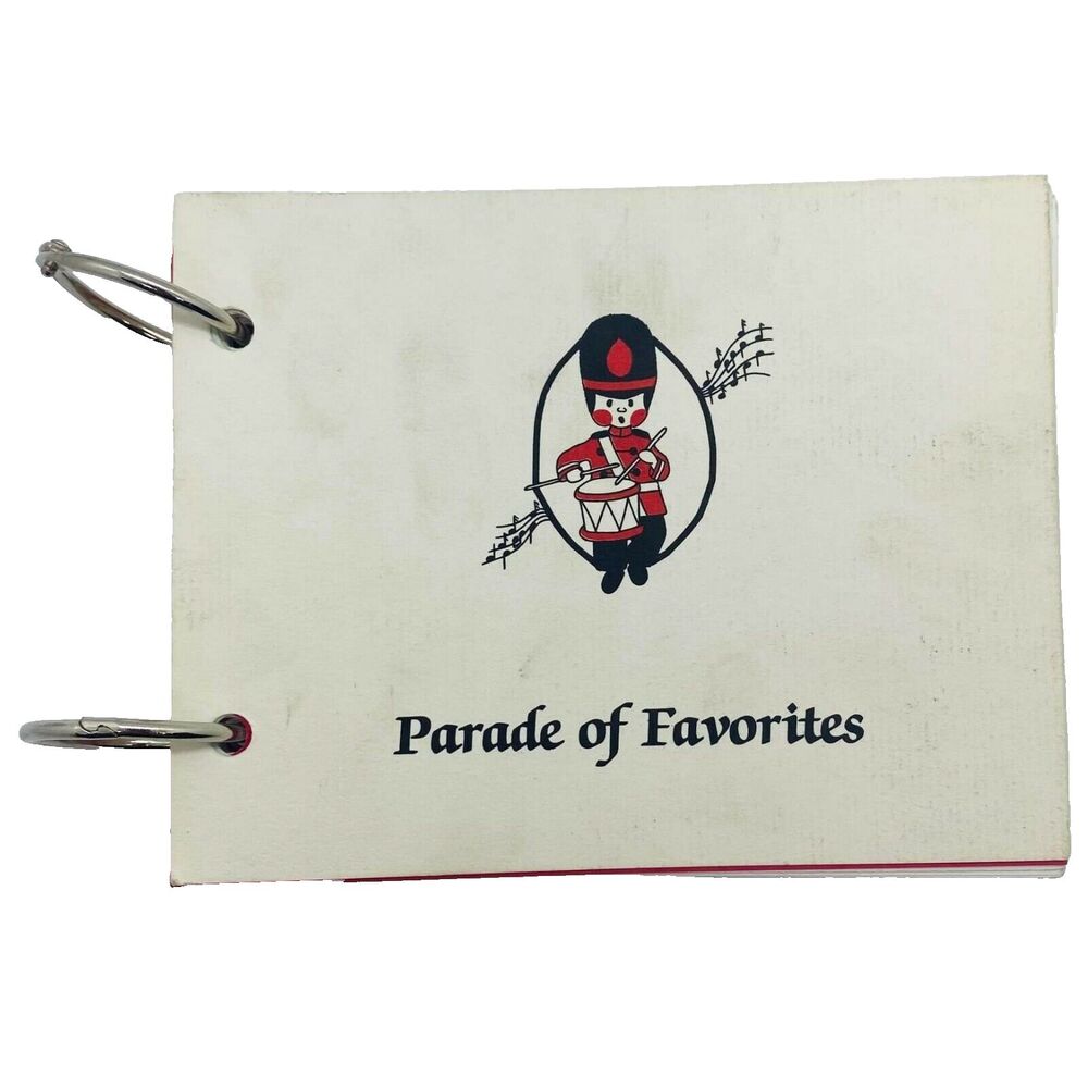 Parade of Favorites Recipe Cook Guide Booklet Auxiliary of Methodist Hospital